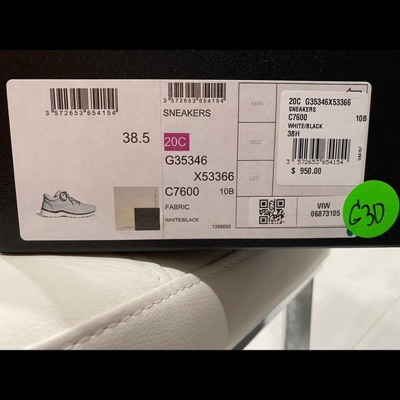 Chanel Logo Sneakers  black & white - Picture 9 of 10